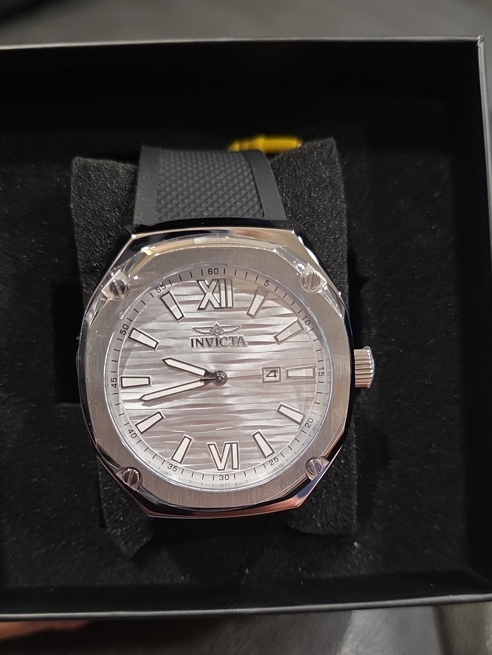 661. Invicta Akula Vellumia Men's Watch - 48mm, Black (50692)